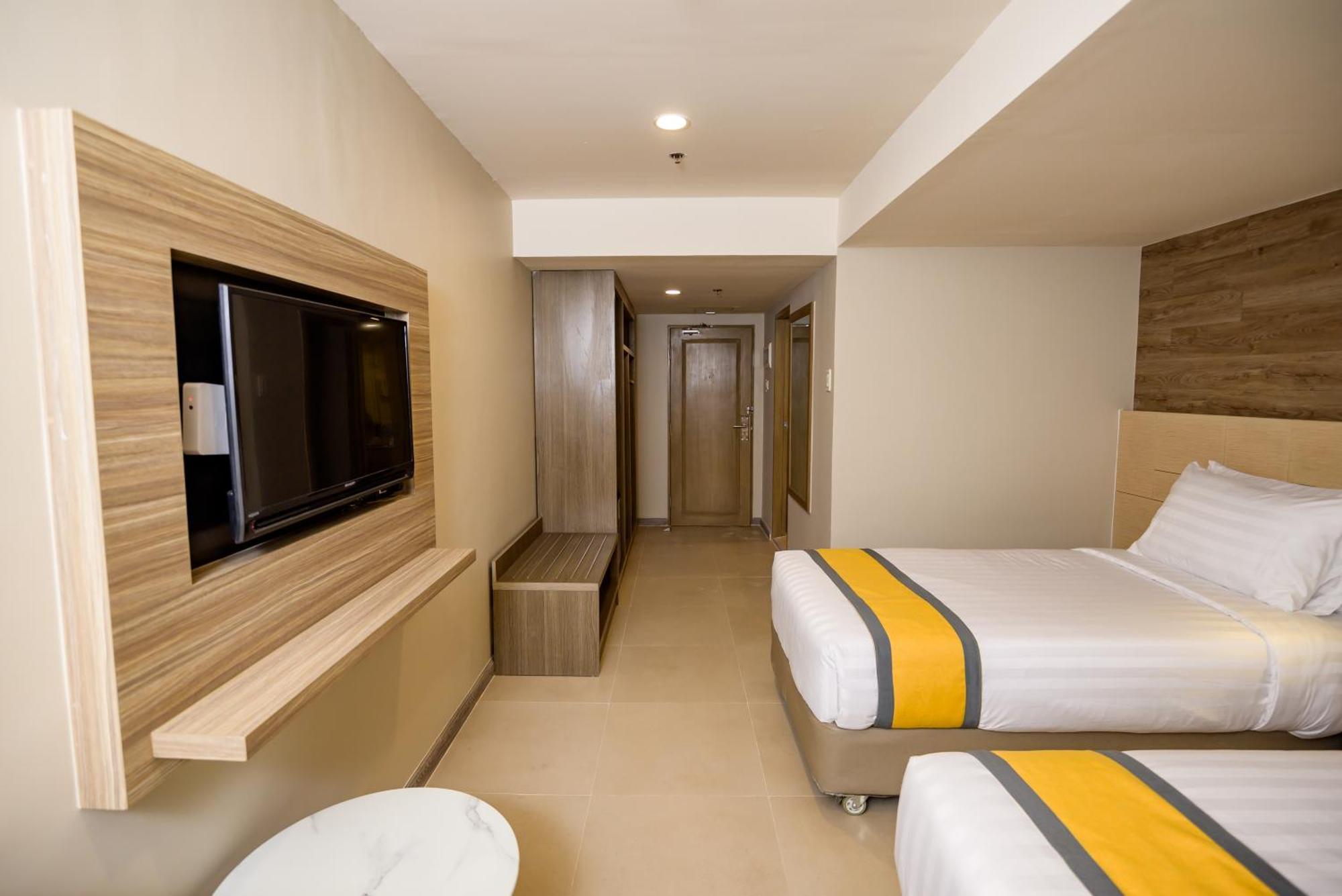 Surestay Plus By Best Western Cebu City Экстерьер фото