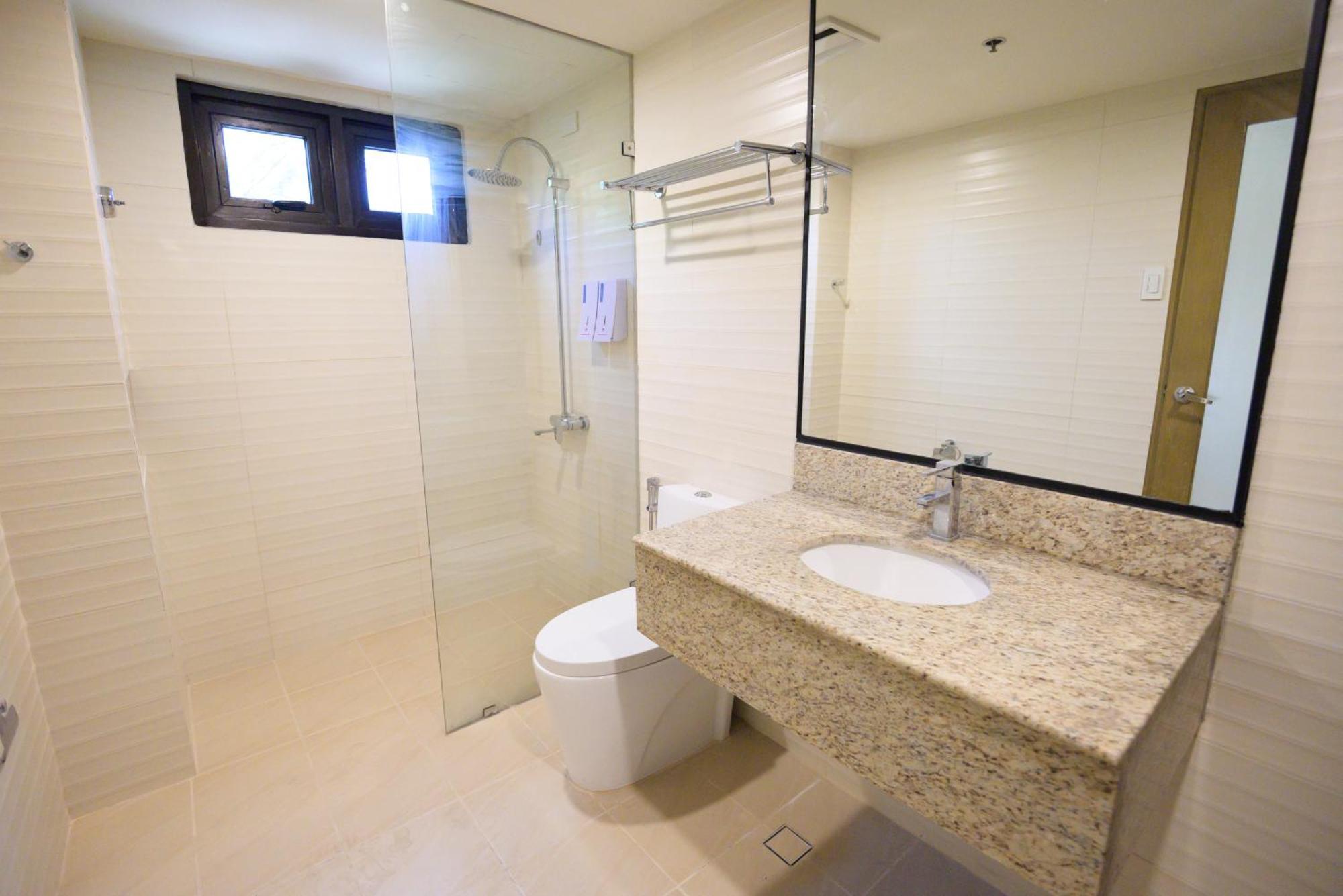Surestay Plus By Best Western Cebu City Экстерьер фото