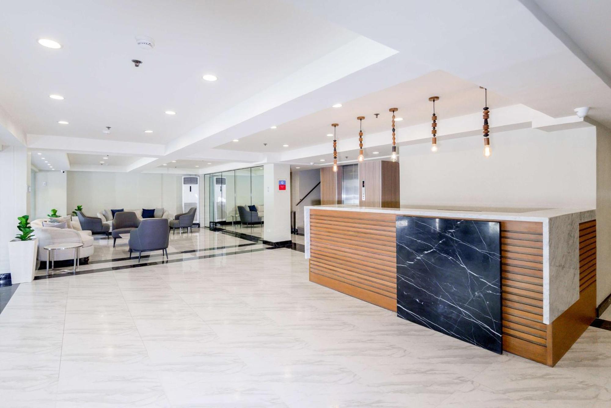 Surestay Plus By Best Western Cebu City Экстерьер фото